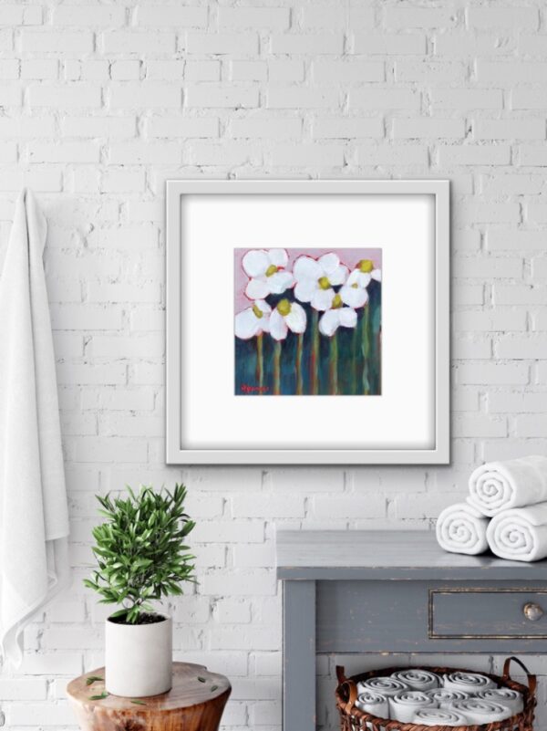 Full Audience by Lynn SPencer Art. WHen you look out at the audience you see all the faces lit up by the studio lights. This small abstract is Colourful, pretty with white flowers and cheerful. Maybe on a bookshelf. Buy Canadian Art.